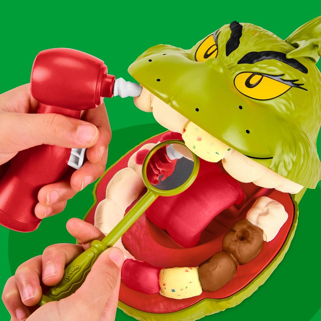 Play-Doh Dr. Seuss Grinchmas Feast Playset, view 5