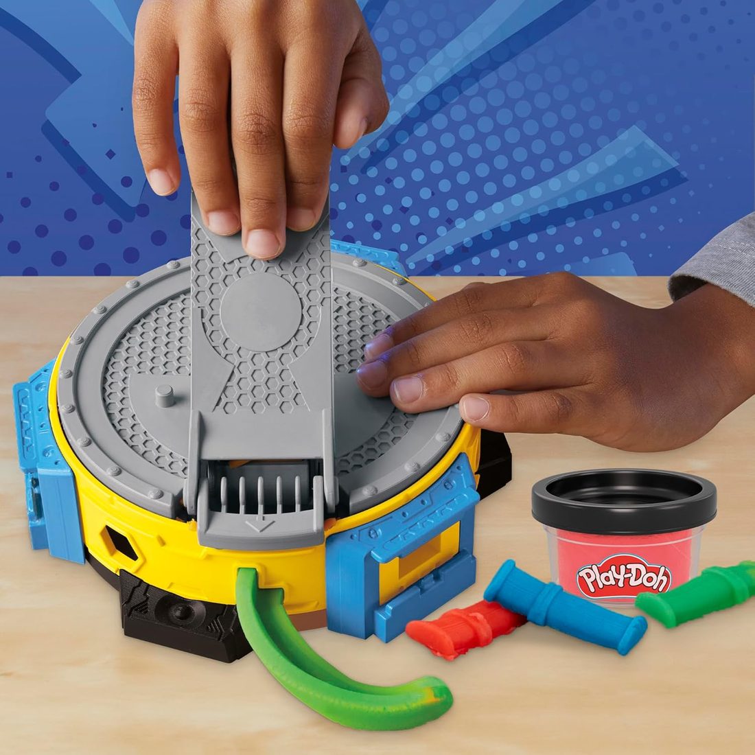 Play-Doh Marvel Hulk Smash & Squish Playset, view 6