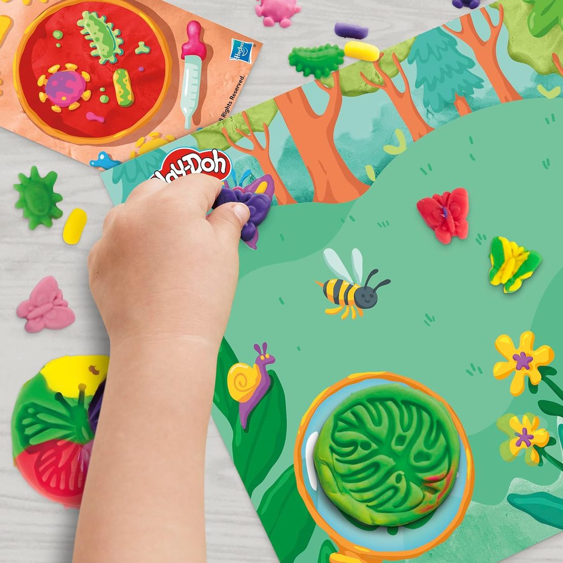 Play-Doh Light & Look Microscope Playset, view 5