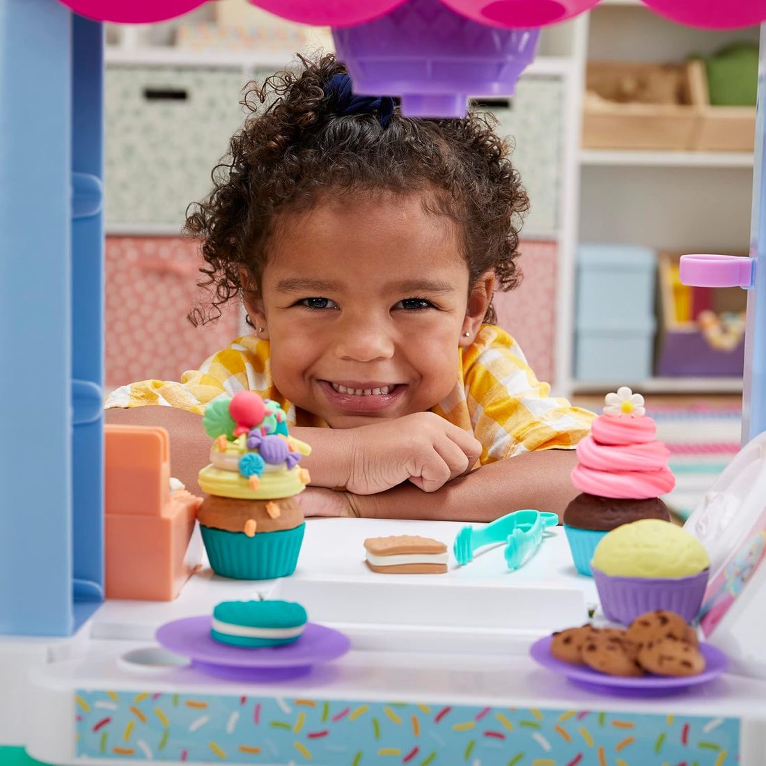 Play-Doh Kitchen Creations Sweet Snacks Food Truck, view 2